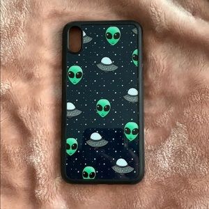 alien phone case